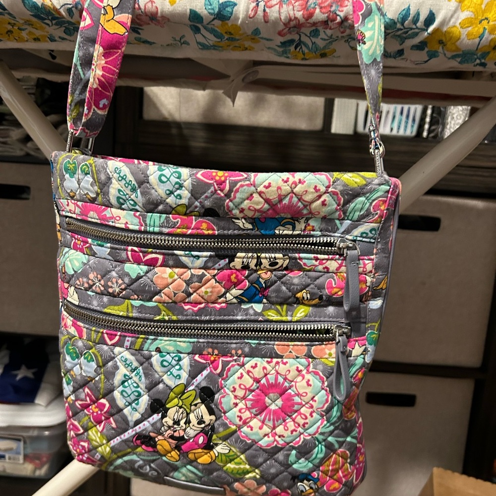 VERA BRADLEY DISNEY CROSSBODY